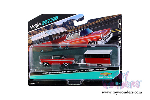 Maisto Design Tow & Go - Chevrolet® Bel Air® Hard Top/Alameda Trailer (1957, 1/64 scale diecast model car, Red/Black) 15368BAL