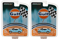 Show product details for Greenlight - Chevrolet® Camaro® SS™ Hard Top Gulf Oil (2017, 1/64 scale diecast model car, Blue w/Orange) 29908/48