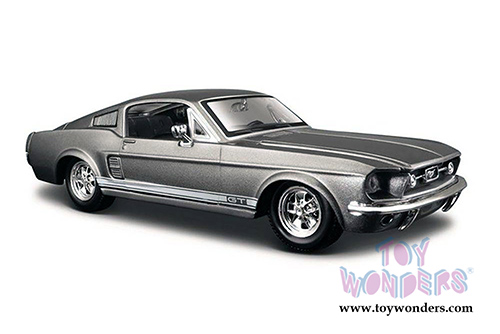  Maisto - Ford Mustang GT-500 Hard Top (1967, 1/24 scale diecast model car, Gray) 31260GY
