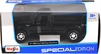 Show product details for Maisto - Ford Mighty F350 Super Duty Pick-up (1/27 scale diecast model car, Black) 31937BK