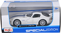 Show product details for Maisto - Dodge Viper GT2 Hard Top (1/24 scale diecast model car, White with blue) 31945W