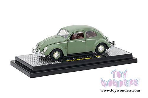 Castline M2 Machines Auto-Thentics | Volkswagen Beetle Deluxe Model Hard Top (1952, 1/24 scale diecast model car, Pastel Green) 40300/59A
