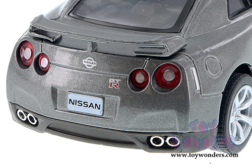 Kinsmart - Nissan GT-R R35 Hard Top (1/36 scale diecast model car Asstd.) 5340D