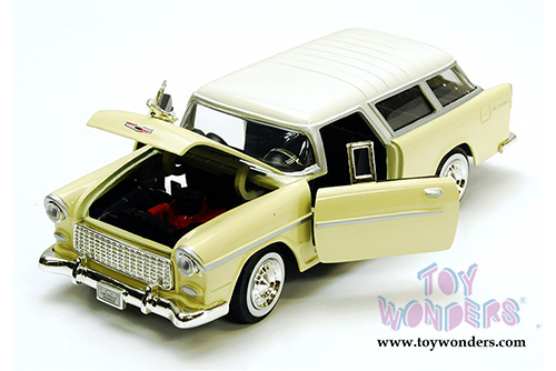 Showcasts Collectibles - Chevy Bel Air Nomad Hard Top (1955, 1/24 scale diecast model car, Yellow) 73248