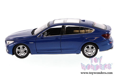 Motormax - BMW 5 Series 5 Hard Top (1/24 scale diecast model car, Blue) 73352BU/6
