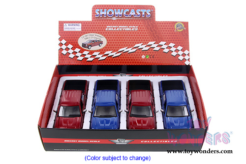 Showcasts Collectibles - Chevy® Silverado™ 1500 LT Z71 Crew Cab Truck (2017, 1/27 scale diecast model car, Asstd.) 79348/16D