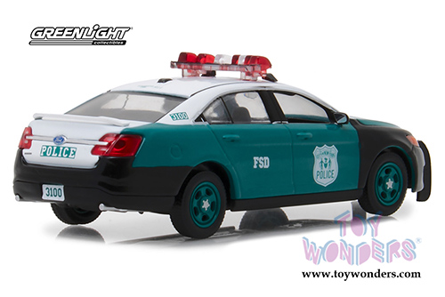Greenlight - Ford Police Interceptor Sedan New York City Police Department (NYPD) (2014, 1/43 scale diecast model car, Green w/White) 86094