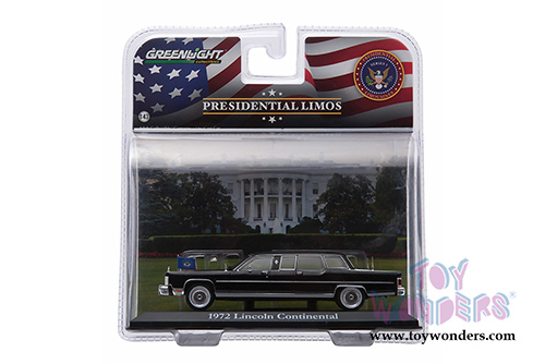 Greenlight Presidential Limos - Ronald Reagan's Lincoln Continental Limousine (1972, 1/43 scale diecast model car, Black) 86110C/24