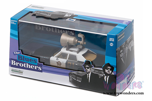 Greenlight Hollywood - Dodge Monaco Chicago Police Department The Blues Brothers" Movie  with Speaker on Roof (1974, 1/43 scale diecast model car, White/Black) 86423