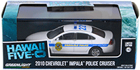 Show product details for Greenlight Hollywood - Hawaii Five-0 Chevrolet® Impala™ Police Cruiser - Honolulu Police (2010, 1/43 scale diecast model car, White/Blue) 86518