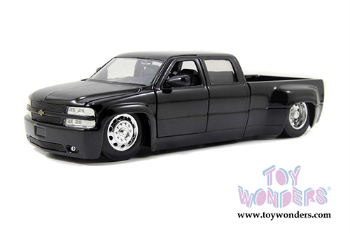 Jada Toys Bigtime Kustoms - Chevy Silverado Dooley Pickup (1999, 1/24 scale diecast model car, Asstd.) 90145YJ