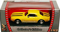 Yatming Road Signature - Chevy Camaro Z28 Hard Top (1967, 1/43 scale diecast model car, Yellow w/ Stripes) 94216YL