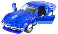 Show product details for Jada Toys Bigtime Muscle - Chevy Corvette Stingray ZL-1 Hard Top (1969, 1/24 scale diecast model car, Asstd.) 96887KU