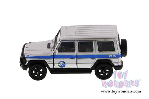 Jada Toys Jurassic World - Mercedes-Benz G550 Truck (1/43 scale diecast model car, Candy Silver) 97076