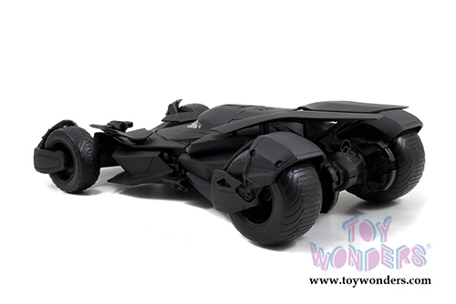 Jada Toys - Metals Die Cast | Batman v Superman - Batmobile Model Kit  (1/24, diecast model toy, Primer Black) 97781