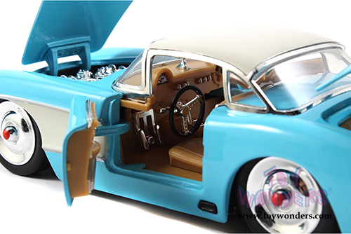 Jada Toys Bigtime Muscle - Chevy Corvette Hard Top (1957, 1/24 scale diecast model car, Asstd.) 98161WA1