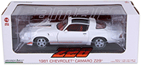 Show product details for Greenlight - Chevrolet Camaro Z28 T-Top (1981, 1/18 scale diecast model car, White) 12906