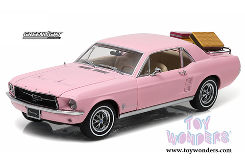 Greenlight - Ford Mustang Coupe with Luggage Rack Hard Top (1967, 1/18 scale diecast model car, Playboy Pink) 12966
