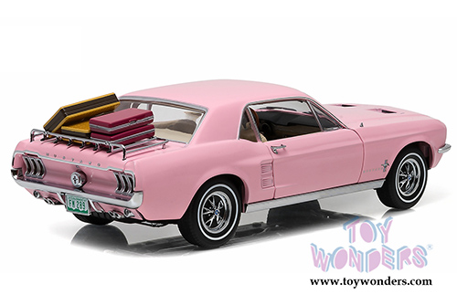 Greenlight - Ford Mustang Coupe with Luggage Rack Hard Top (1967, 1/18 scale diecast model car, Playboy Pink) 12966
