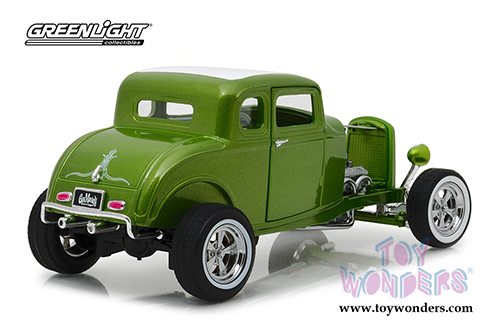 Greenlight - Hollywood Custom Ford Hot Rod Gas Monkey Garage (1932, 1/18 scale diecast model car, Metallic Green) 12974