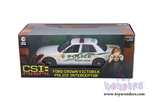 Greenlight Hollywood - CSI: Miami (2002-2012 TV Series) - Ford Crown Victoria Police Interceptor Miami-Dade Police (2003, 1/18 scale diecast model car, White) 13514
