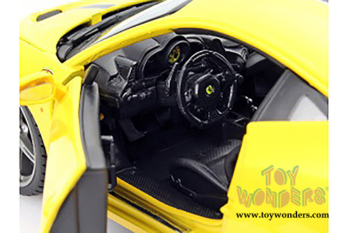 BBurago Ferrari Race & Play - Ferrari 458 Speciale Hard Top (1/18 scale diecast model car, Yellow) 16002YL