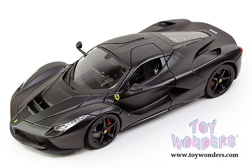 BBurago Signature Series - LaFerrari Hard Top (1/18 scale diecast model car, Black) 16901BK