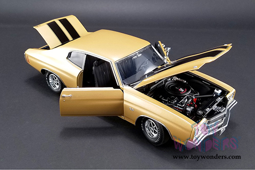 Acme - Chevy Chevelle SS 396 Hard Top (1970, 1/18 scale diecast model car, Desert Sand/Black) 1805509