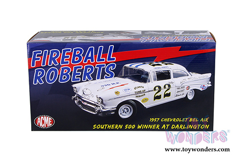Acme - Fireball Roberts #22 Chevrolet® Bel Air® Hard Top (1957, 1/18 scale diecast model car, White) 1807002
