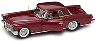 Show product details for Lucky Road Signature - Lincoln Continental Mark II Hard Top (1956, 1/18 scale diecast model car, Burgundy) 20078BG