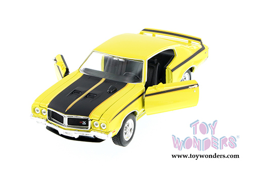 Welly - Buick GSX  Hard Top (1970, 1/24 scale diecast model car, Yellow) 22433WYL
