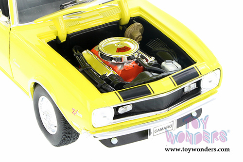 Welly - Chevy Camaro Z28 (1968, 1/24 scale diecast model car, Asstd.) 22448/4D