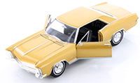 Show product details for Welly - Buick® Riviera™ Grand Sport Hard Top (1965, 1/24 scale diecast model car, Asstd.) 24072/4D