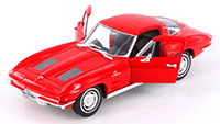 Show product details for Welly - Chevrolet® Corvette® Hard Top (1963, 1/24 scale diecast model car, Asstd.) 24073/4D