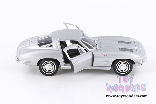 Welly - Chevrolet® Corvette® Hard Top (1963, 1/24 scale diecast model car, Asstd.) 24073/4D