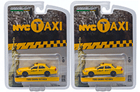 Greenlight - Ford Crown Victoria NYC Taxi Cab (2011, 1/64 scale diecast model car, Yellow) 29773