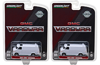 Show product details for Greenlight - GMC® Vandura Custom (1983, 1/64 scale diecast model car, White) 29939/48