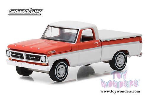 Greenlight - Ford F-100 Pickup Truck with Bed Cover (1971, 1/64 scale diecast model car, Orange/White) 29957/48