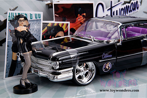 Jada Toys - Metals Die Cast | DC Comics Bombshells - Cadillac® Coupe Deville™ with Catwoman™ Diecast Figure (1959, 1/24, diecast model toy, Black) 30458