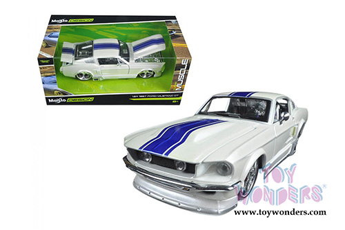 Maisto Design - Classic Muscle | Ford Mustang GT Hard Top (1967, 1/24 scale diecast model car, White) 31094W