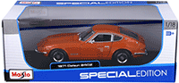 Show product details for  Maisto Special Edition - Datsun 240Z Hard Top (1971, 1/18 scale diecast model car, Orange) 31170OR