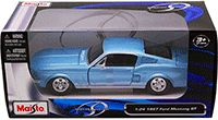 Show product details for  Maisto - Ford Mustang GT-500 Hard Top (1967, 1/24 scale diecast model car, Blue) 31260BU