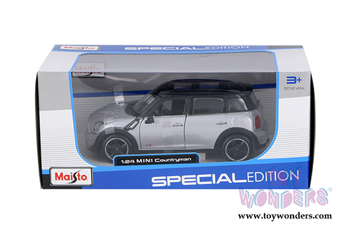 Maisto - Mini Cooper Countryman with Sunroof (1/24 scale diecast model car, Silver) 31273SV