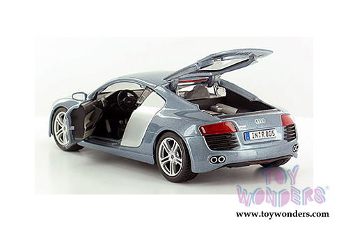 Maisto -  Audi R8 Hard Top (1/24 scale diecast model car, Metallic Blue) 31281BU