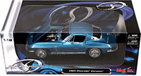Show product details for Maisto - Chevy Corvette Hard Top (1965, 1/18 scale diecast model car, Blue) 31640BU