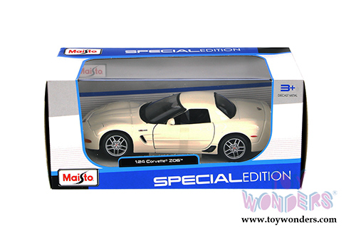 Maisto - Chevy Corvette Z06 Hard Top (2002, 1/24 scale diecast model car, White) 31989W