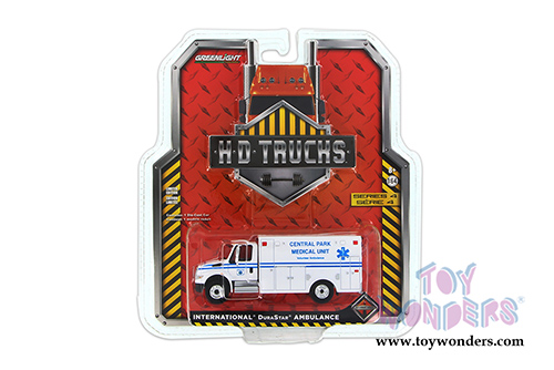 Greenlight - Heavy Duty Trucks International® Durastar Ambulance (2013, 1/64 scale diecast model car, White) 33040A