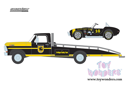 Greenlight - Heavy Duty Trucks Series 11 | Ford F-350 Ramp Truck with Shelby Cobra Terlingua Racing Team #16 (1969, 1/64 scale diecast model car, Black/Yellow) 33110A/48