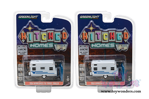 Greenlight - Hitched Homes Series 2 | Winnebago 216 Travel Trailer (1964, 1/64 scale diecast model car, White/Blue) 34020C/48