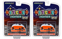 Show product details for Greenlight - Hitched Homes Series 2 | Winnebago Winnie Drop 1710 (2016, 1/64 scale diecast model car, Orange) 34020E/48